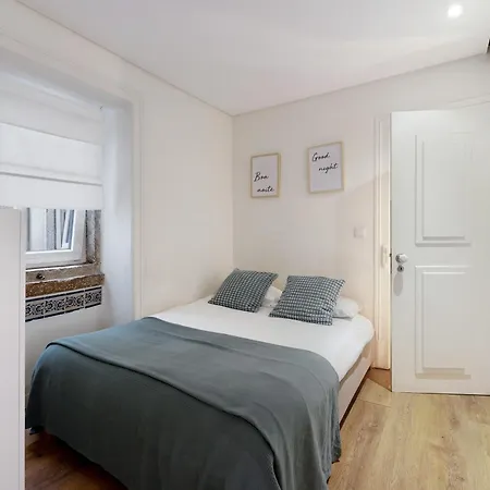 Com Vista Rio * Лісабон