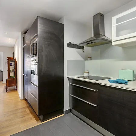 Com Vista Rio Appartement Lissabon